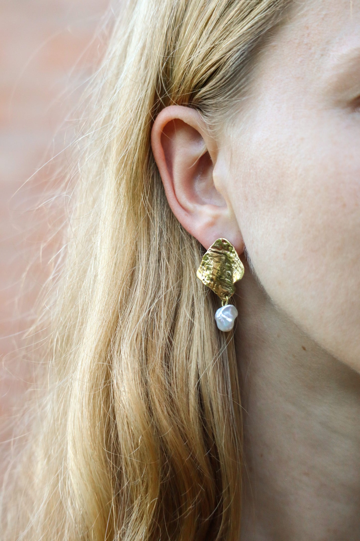 Mutisia Earrings